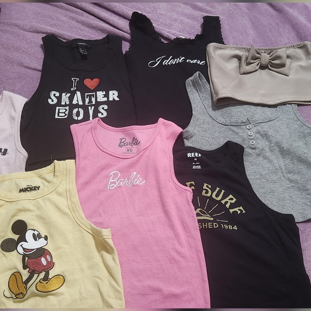 Lot Of 8 Tanks